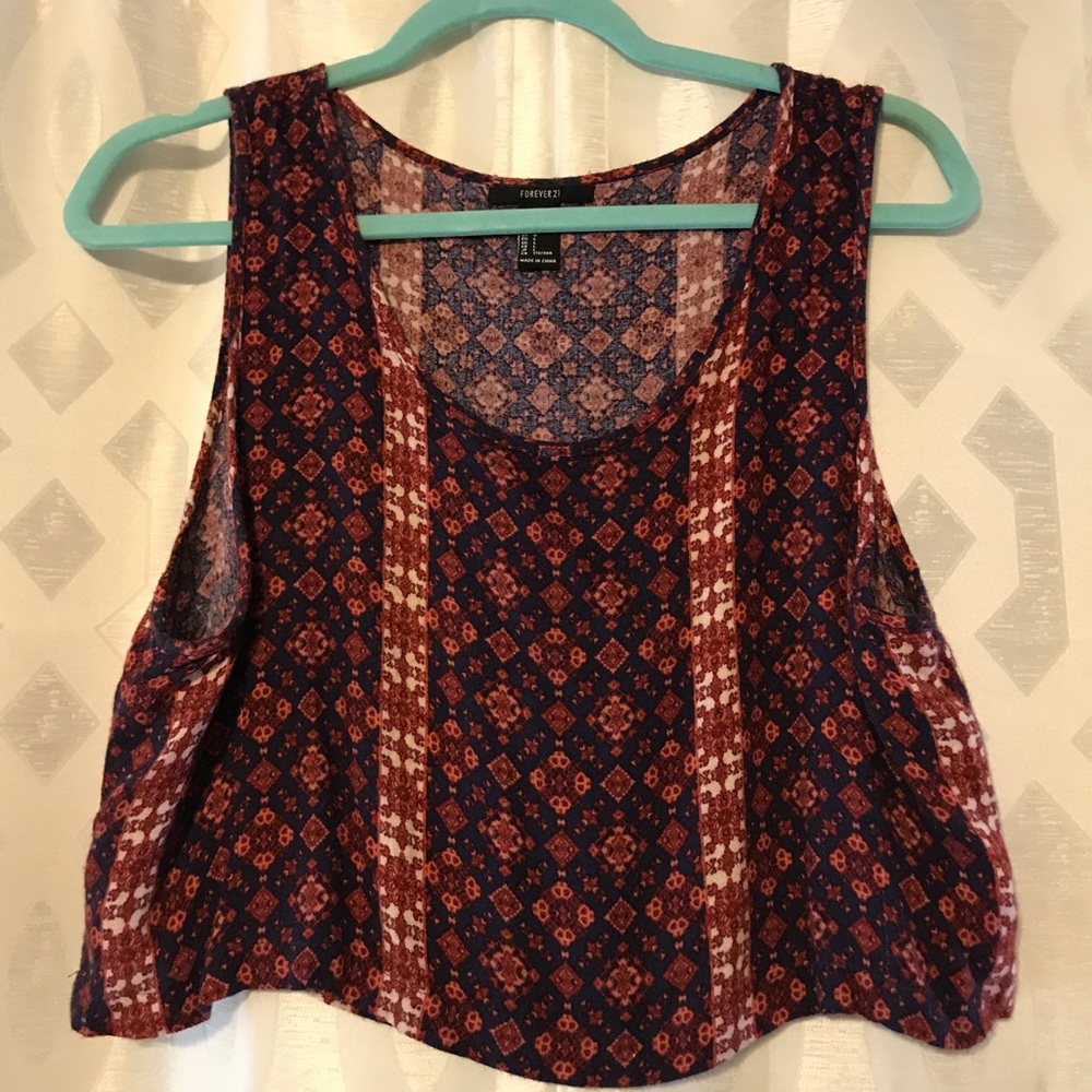 Forever 21. Summer Patterned Crop Top. Size L